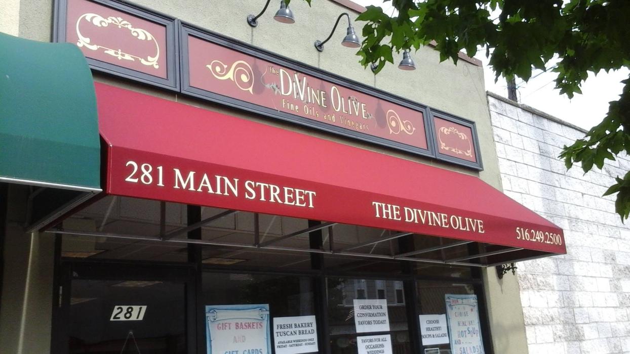 Mineola Signs and Awnings - Mineola, NY