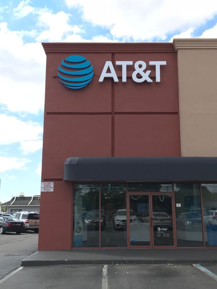 Mineola Signs and Awnings - Mineola, NY