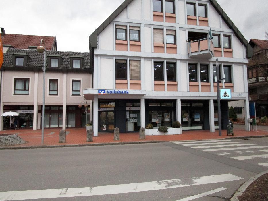 Volksbank Stuttgart eG Direktion Weinstadt, Strümpfelbacher Straße in Weinstadt