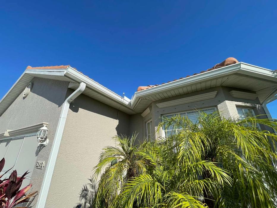 Absolute Gutters Inc. - Naples, FL