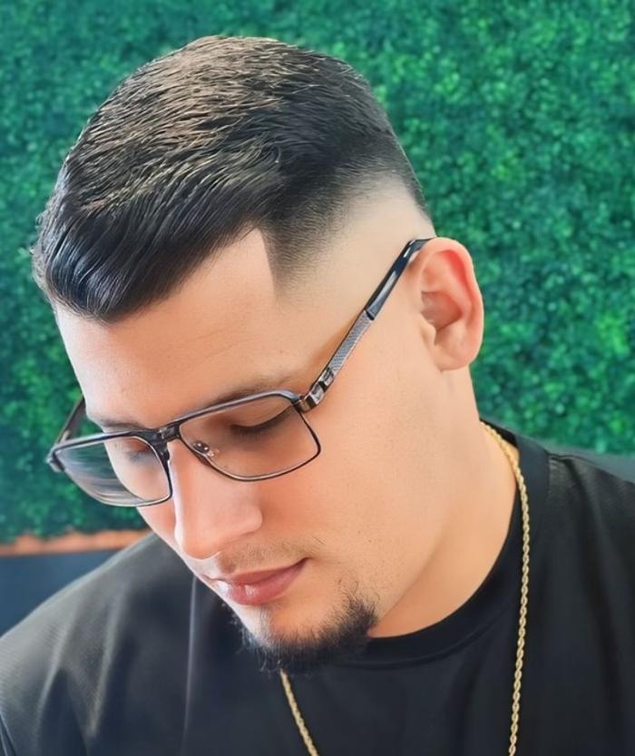 Razor Sharp Cutz Barber Shop Image