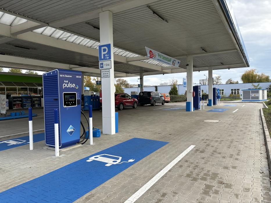 Aral pulse Ladestation, Magdeburger Chaussee in Halle (Saale)