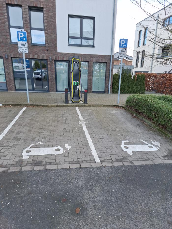 NEW Energie-Ladestation, Am Rübenacker in Grevenbroich