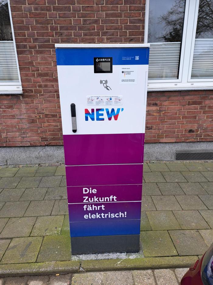 NEW Energie-Ladestation, Hauptstraße in Korschenbroich