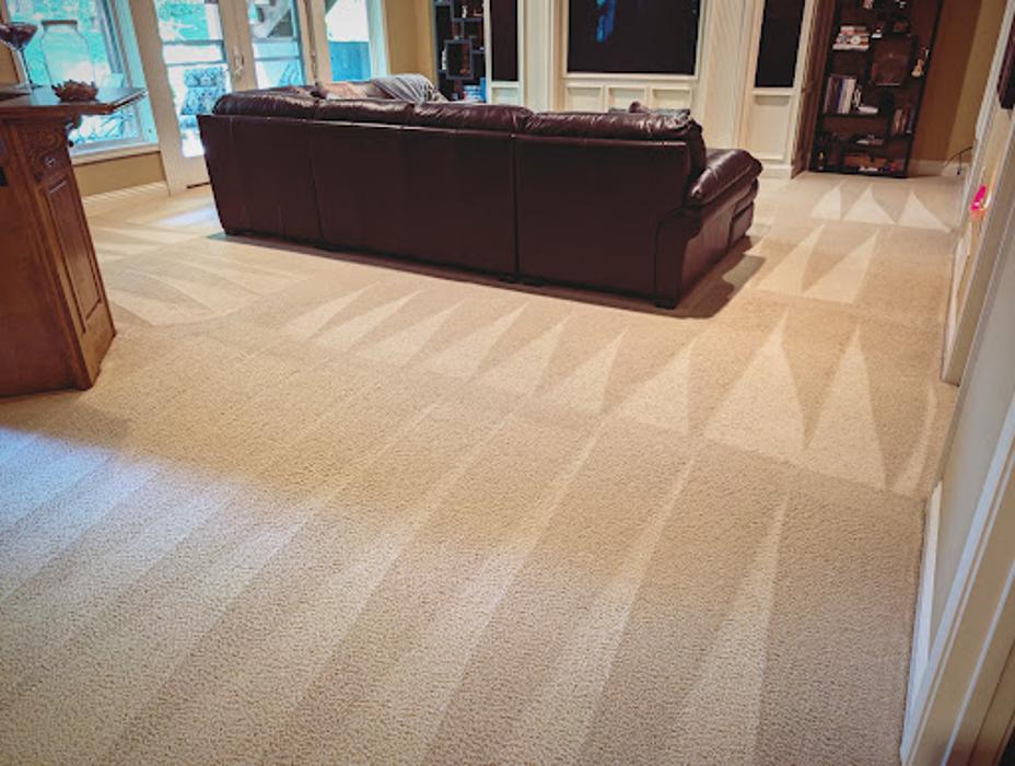 Dewdrop Carpet Cleaning - Kansas City, MO