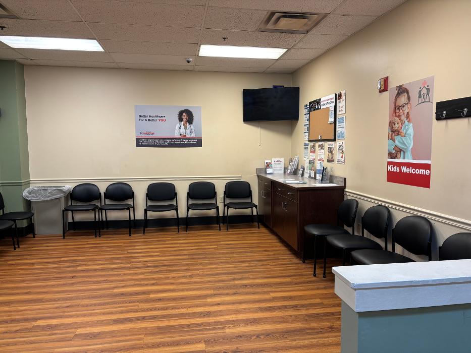 Waiting room in Hometown Urgent Care & Occupational Health in Columbus, Ohio.