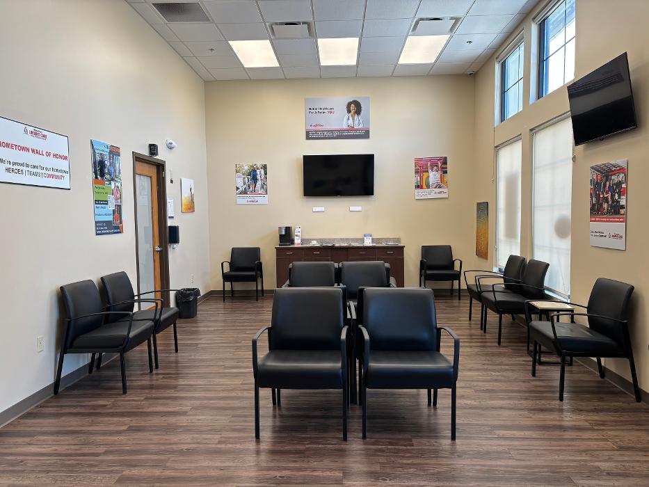 Waiting room in Hometown Urgent Care & Occupational Health in Hilliard, Ohio.