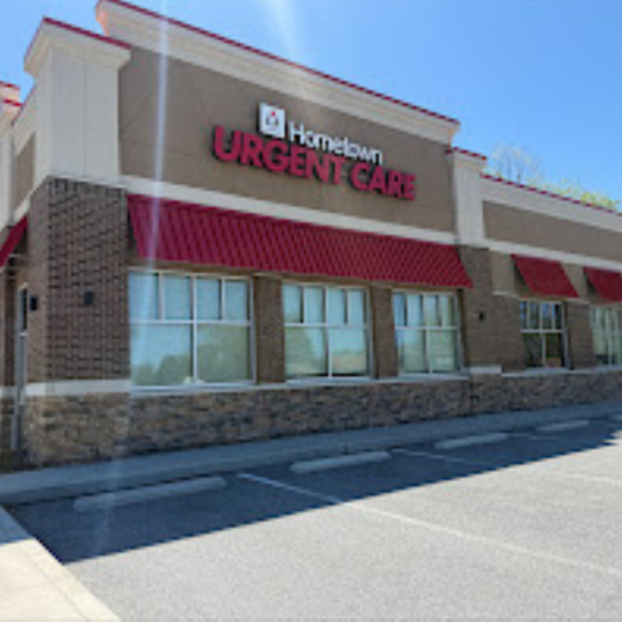 Outside building of Hometown Urgent Care & Occupational Health in Mentor On The Lake, Ohio