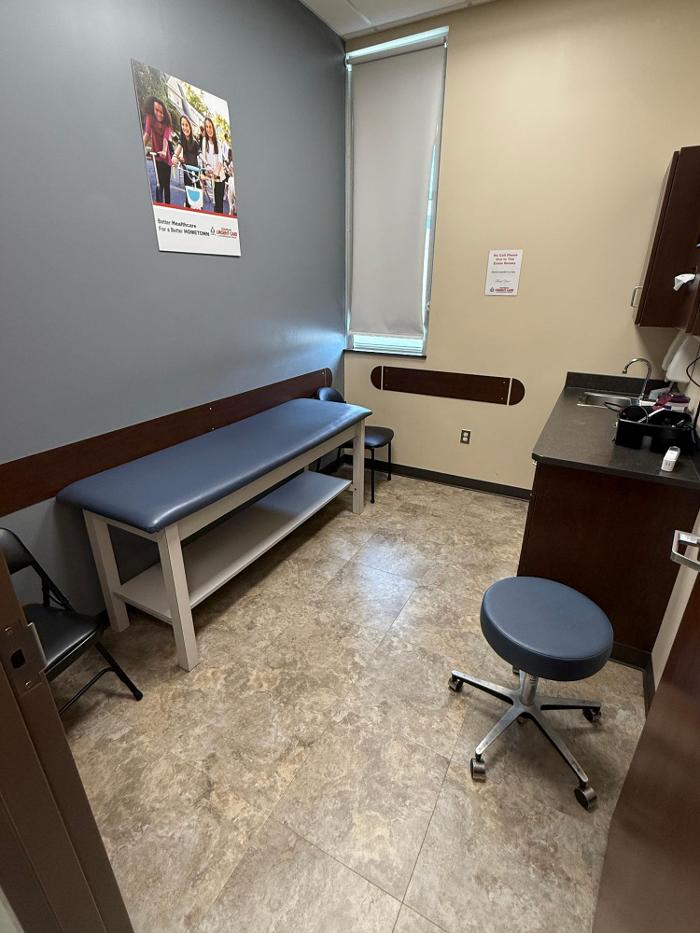 Exam room in Hometown Urgent Care & Occupational Health in Lorain, Ohio.