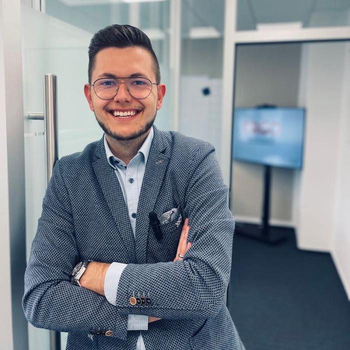 ERGO Versicherung Daniel Kraus, Offenbachstraße in Elsdorf