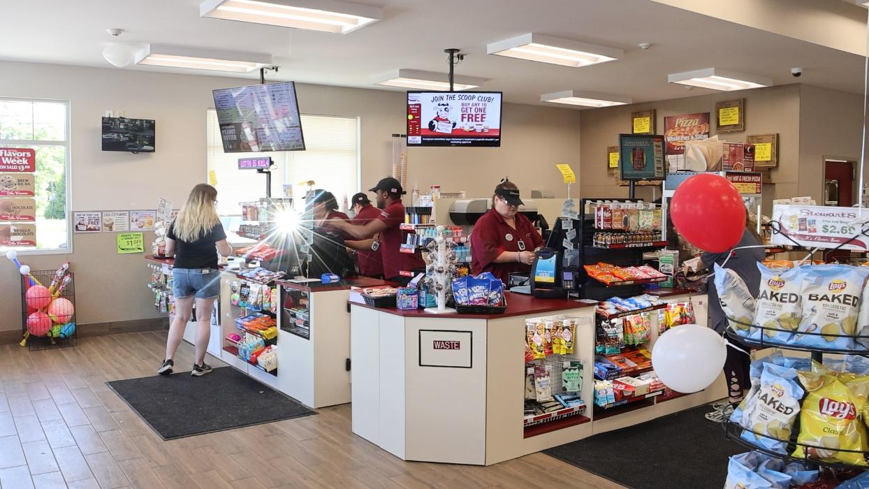 Stewart's Shops - Highland, NY