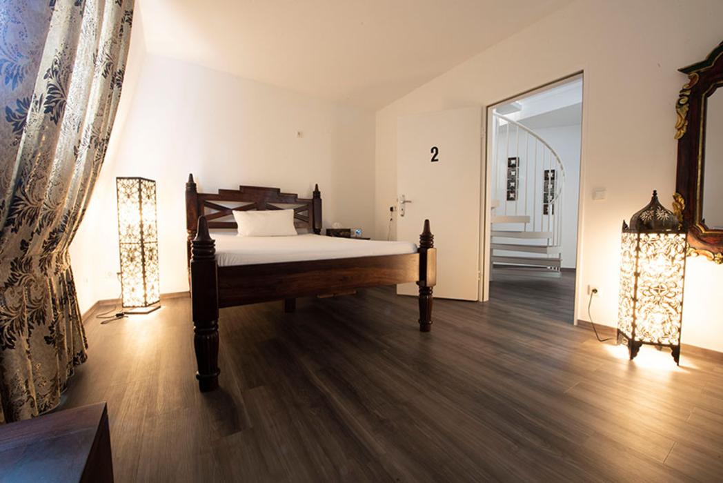 l'amour Suites Bordell, Peter-Sander-Straße in Wiesbaden