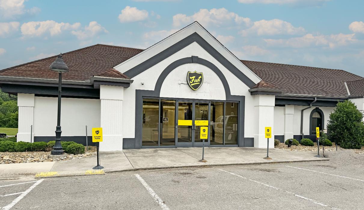 First Financial Bank Image