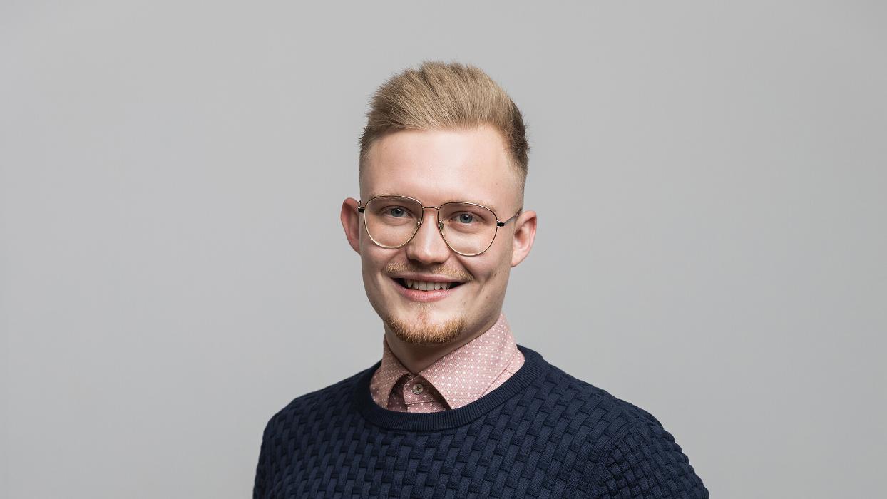 Mecklenburgische Versicherung Vasco-Liam Lück, Loschwitzer Straße in Dresden