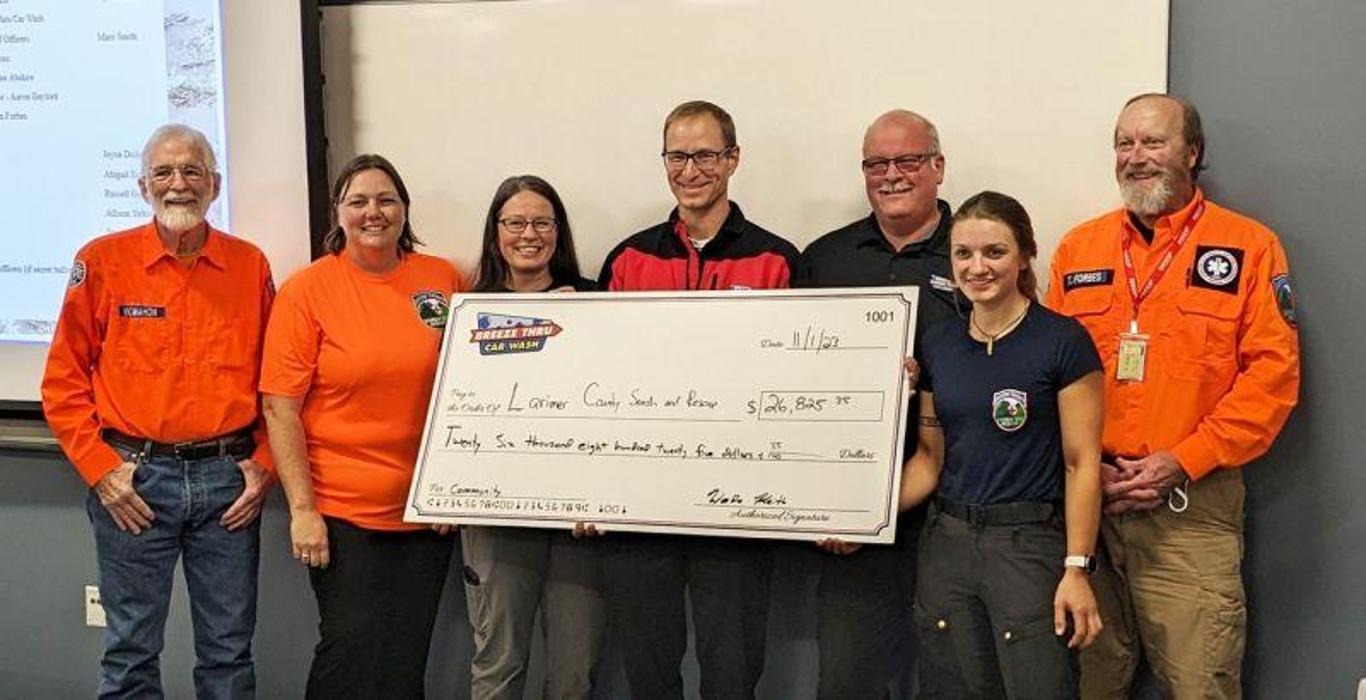 Breeze Thru Car Wash - Pershing Image