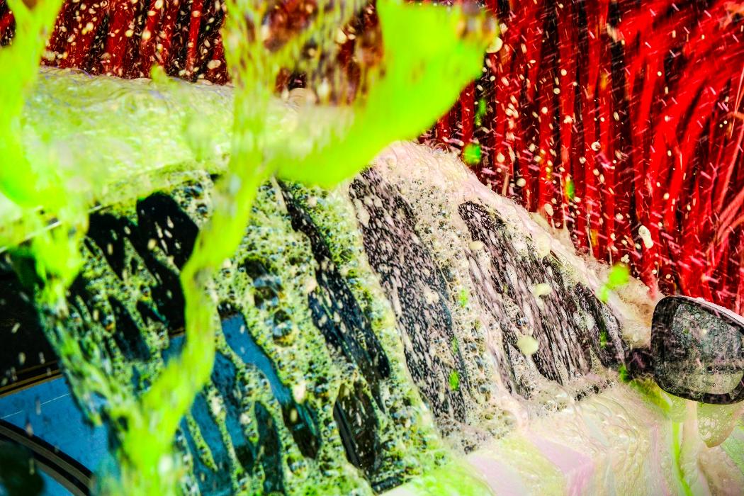 Breeze Thru Car Wash - Pershing Image