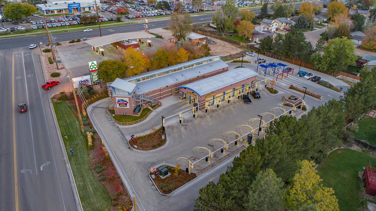 Breeze Thru Car Wash - Greeley Image