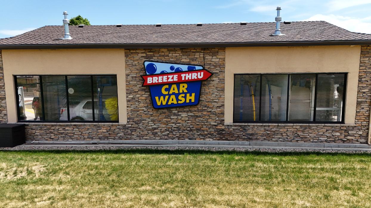 Breeze Thru Car Wash - Johnstown Image