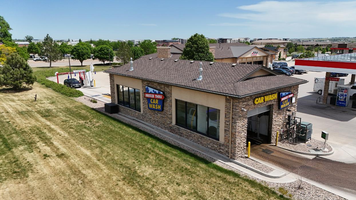 Breeze Thru Car Wash - Johnstown Image