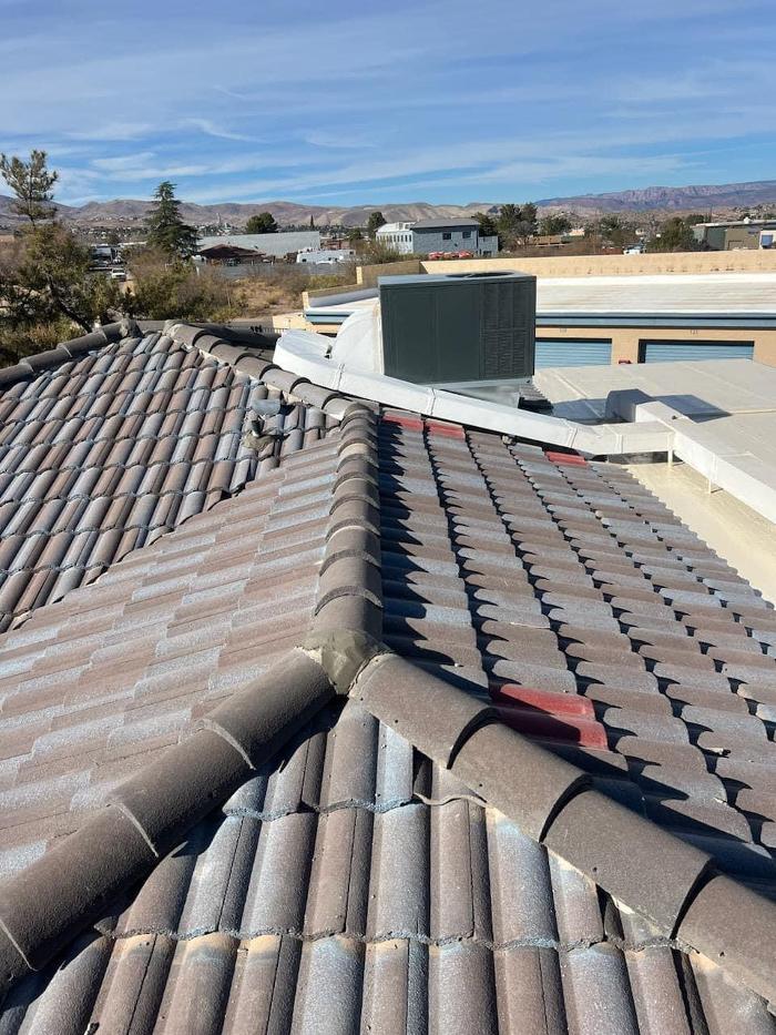 The King Roofing Llc Image