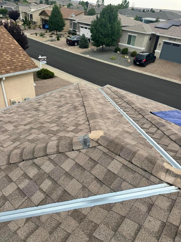 The King Roofing Llc Image