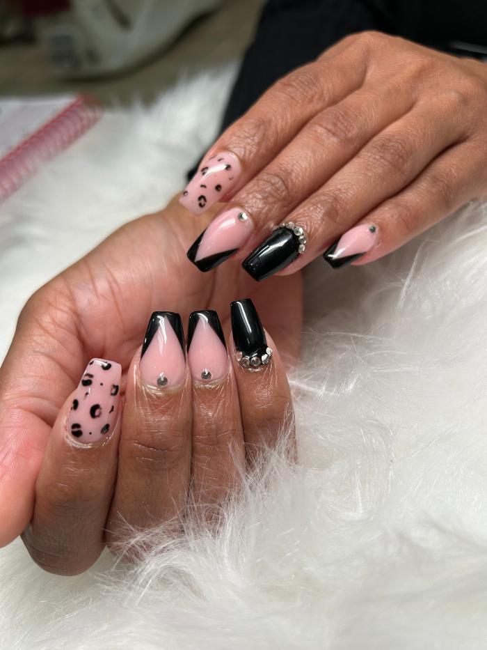 Nail Club & Spa - Killeen, TX