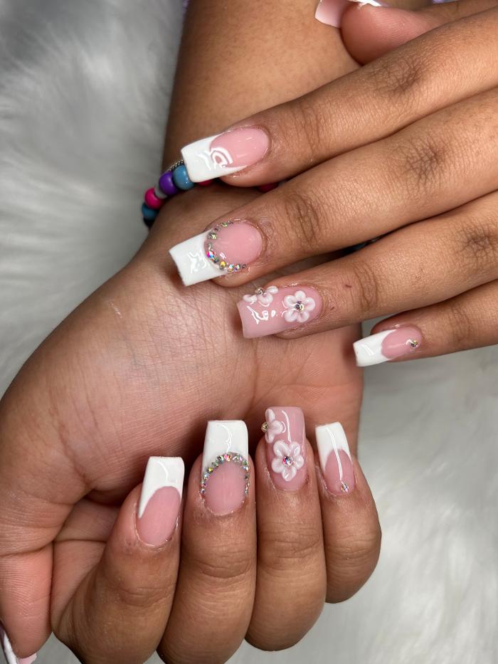 Nail Club & Spa - Killeen, TX
