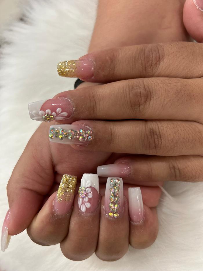 Nail Club & Spa - Killeen, TX