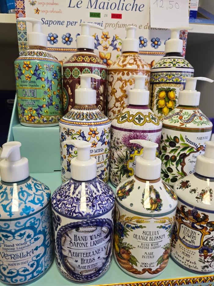 Kosmetik Christa Fuchs, Hahngasse in Wien