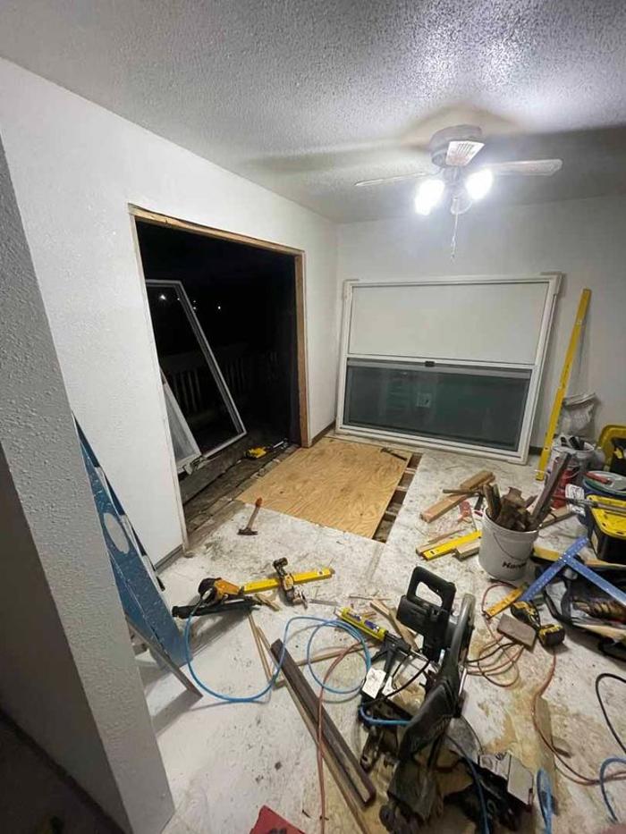 Crewline Construction - Roodhouse, IL