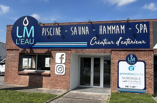 LM L'eau piscine (établissement)