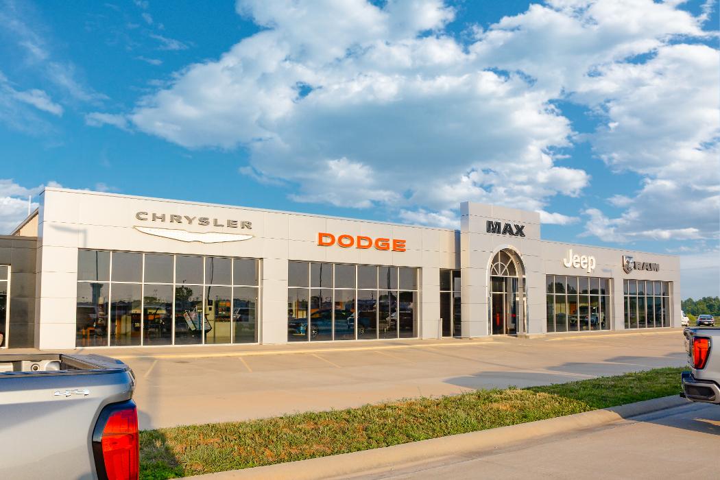 Max Chrysler Dodge Jeep RAM of Clinton - Clinton, MO