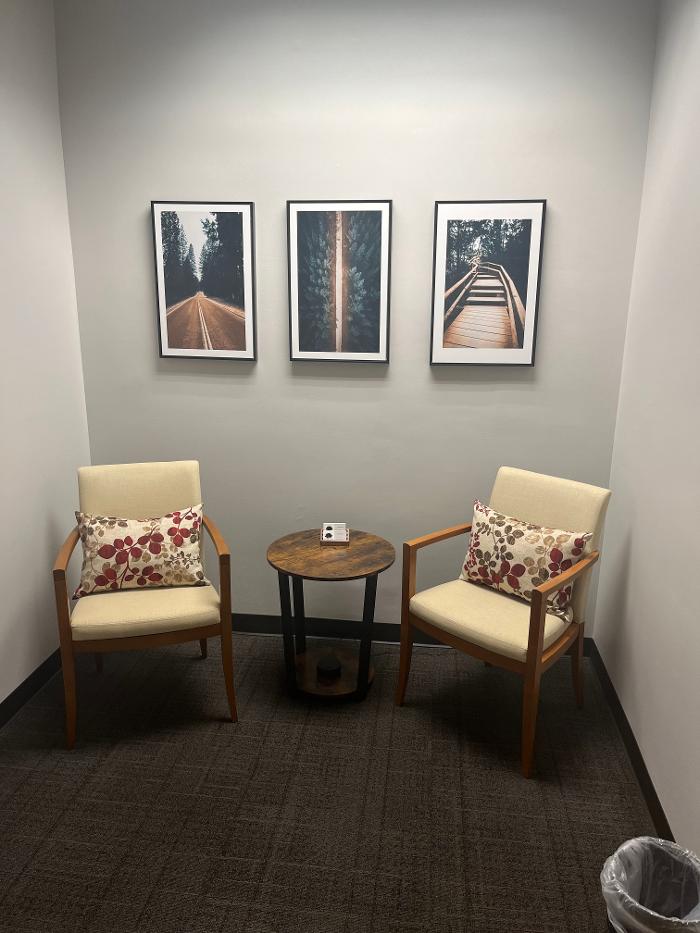 Shade Tree Counseling Center Logo