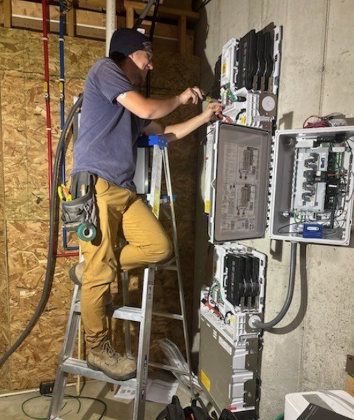 Riverside Electric Inc. Image