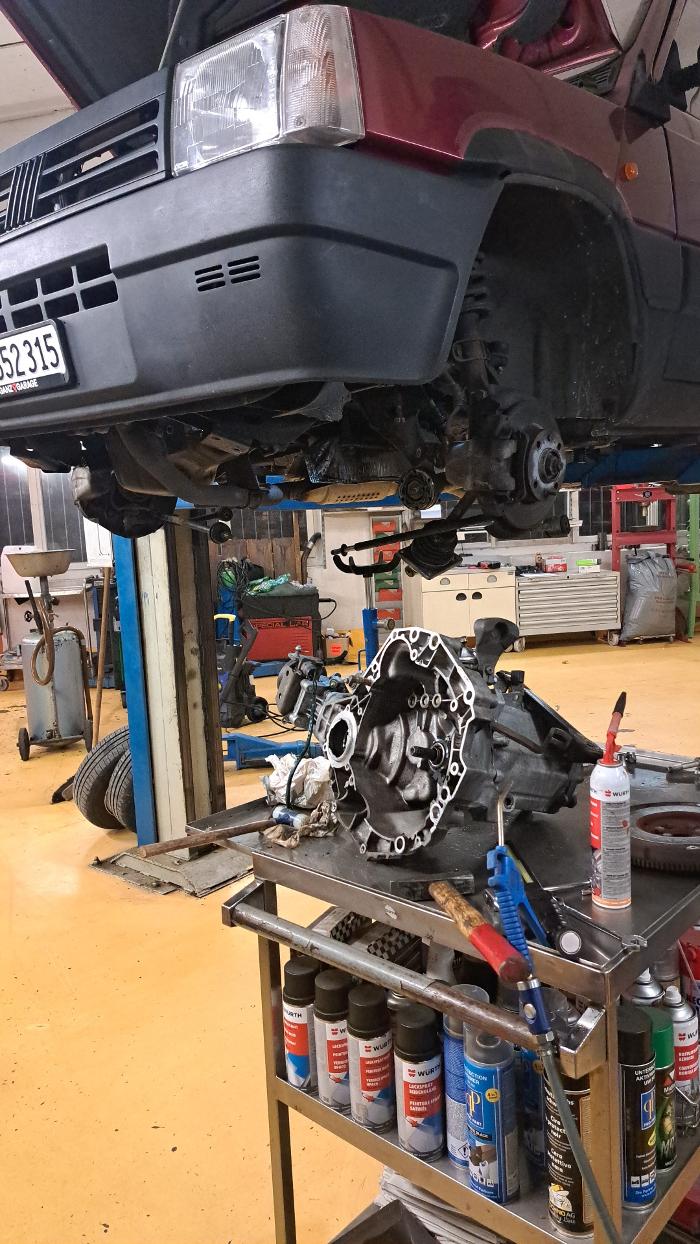 Ganz & Garage Bertschi, Seetalstrasse in Schafisheim