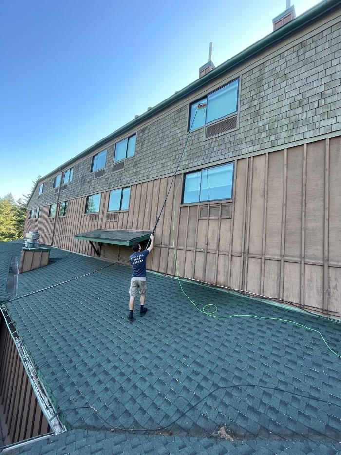 Efficient Window Cleaning - Beaverton, OR