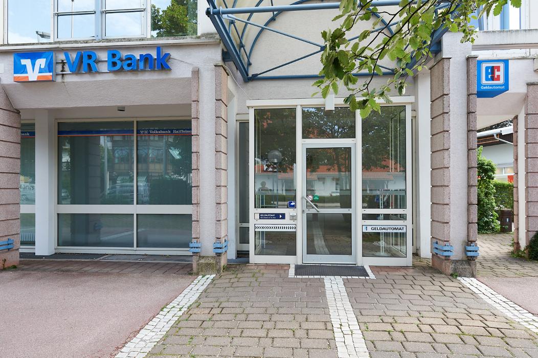 Volksbank Raiffeisenbank Oberbayern Südost eG - SB-Filiale Freilassing, Münchener Straße in Freilassing