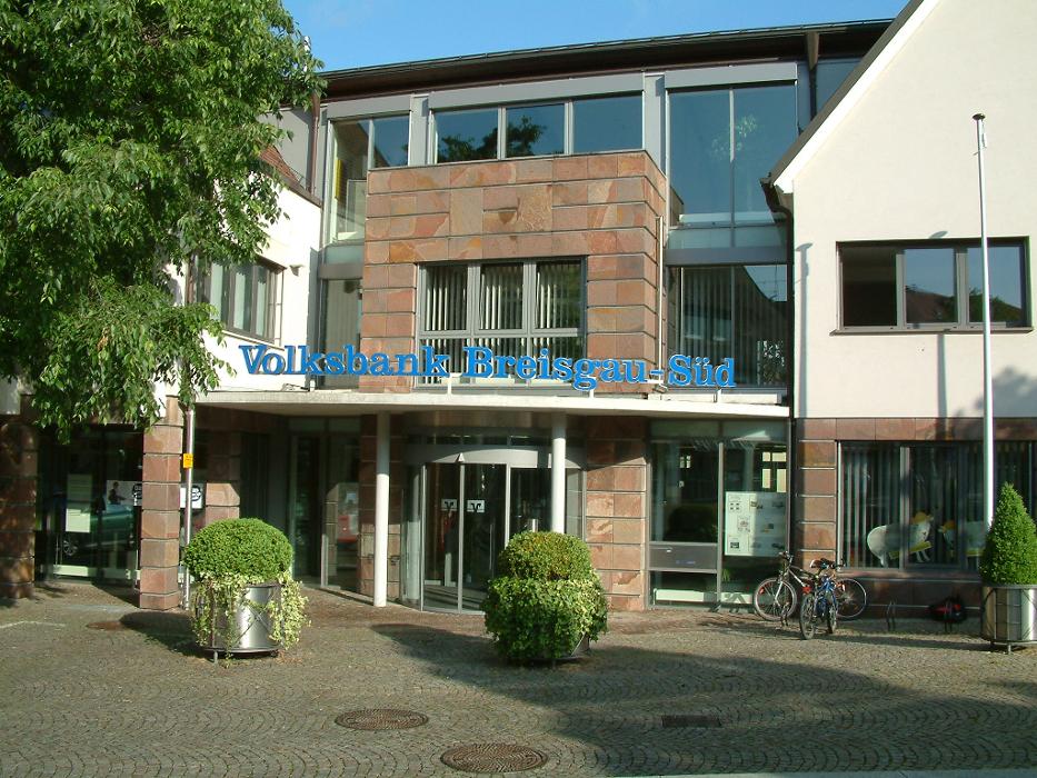 Volksbank Breisgau-Markgräflerland eG, Lindenplatz in Heitersheim