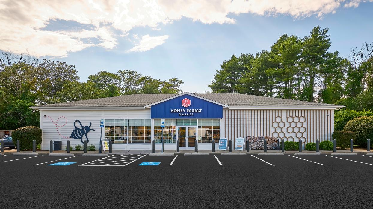 Honey Farms Market Logo