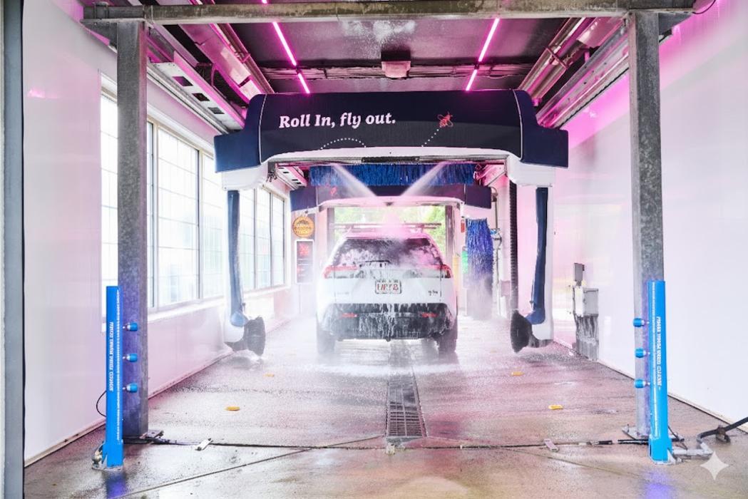 Honey Farms Market Car Wash Image