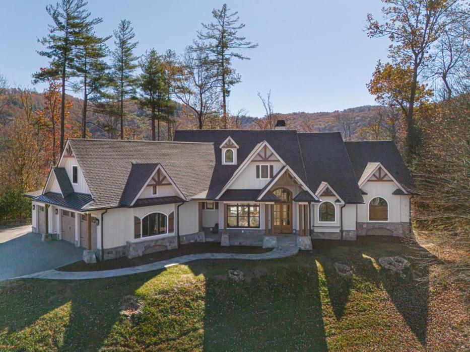 Buchanan Construction Logo