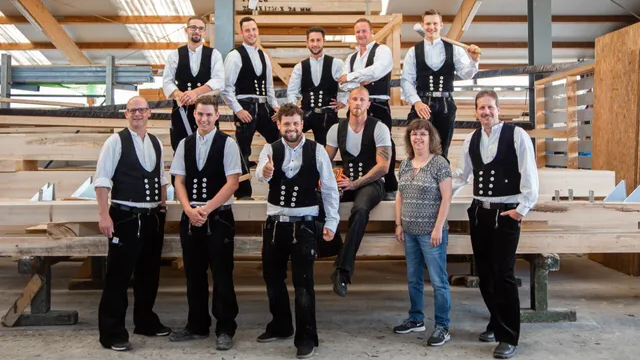 HOLZHAUER GMBH Zimmerei + Dachdeckergeschäft, Forststraße in Neuhausen