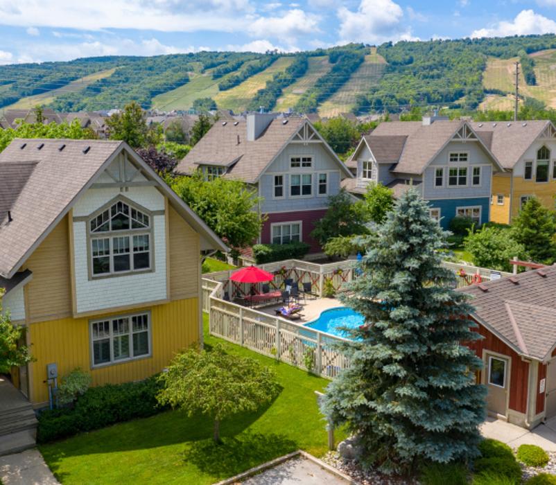 Blue View Chalets