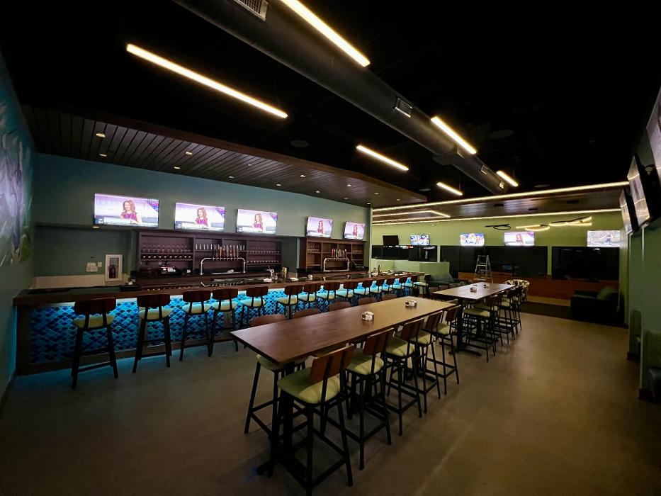 Hackers Bar and Grille - Virginia Beach, VA