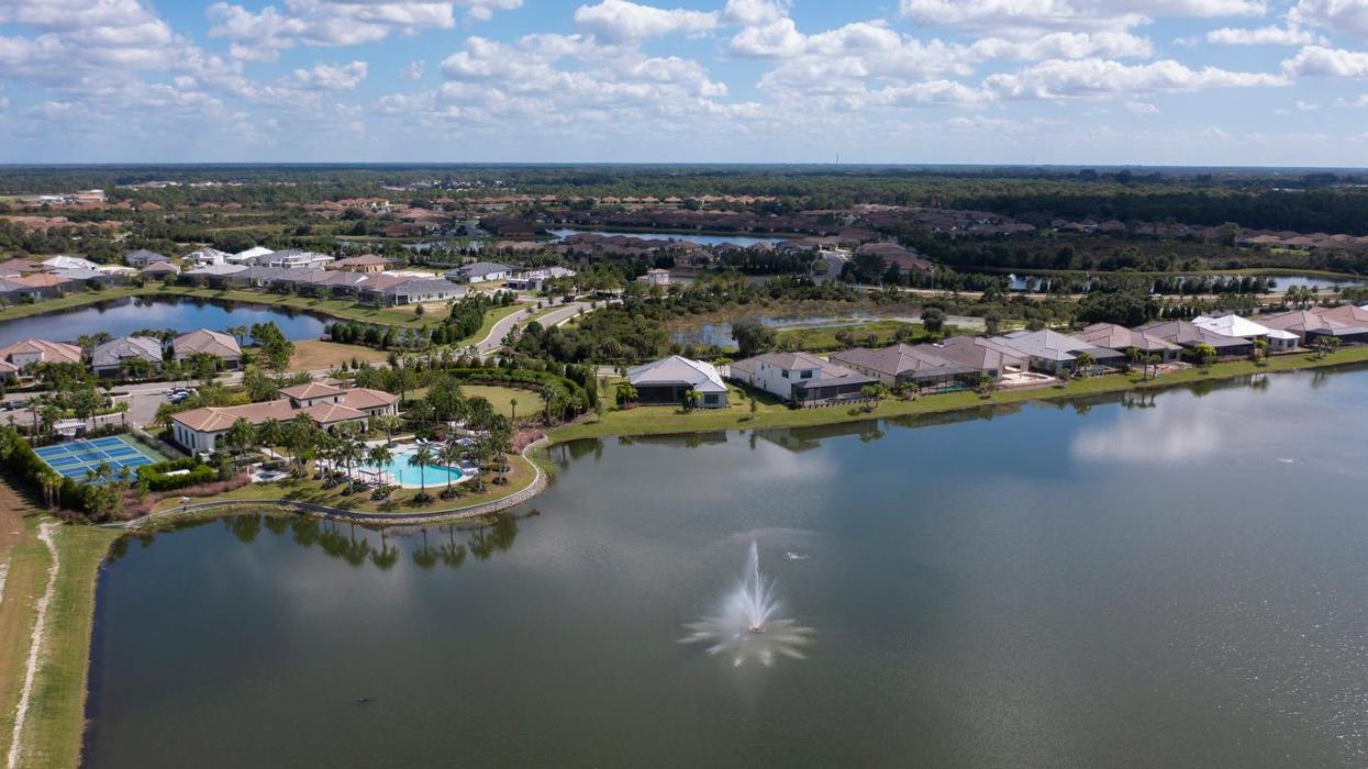 Aria by Neal Signature Homes - Nokomis, FL