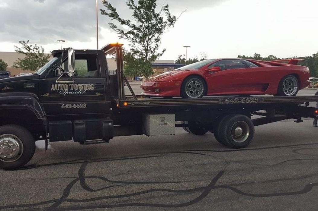 Auto Towing Specialist - Hayes, VA