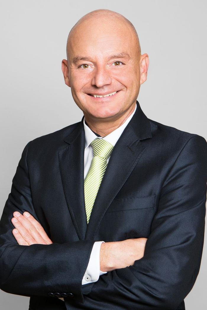 Ergo Geschäfftstelle Gerald Graßnick und Guido Lahmer, Kronberger Straße in Berlin