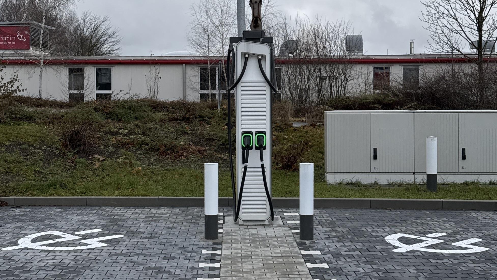 Shell Recharge Charging Station, Gewerbegebiet Nord in Mildenau