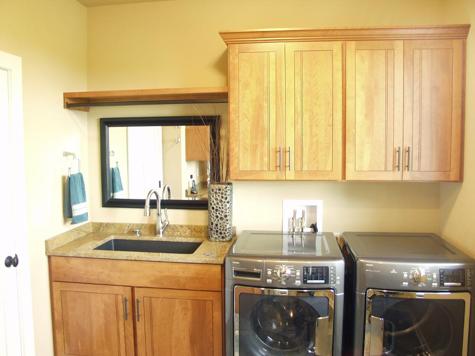 Featherstone Cabinetry & Design - Rothschild, WI