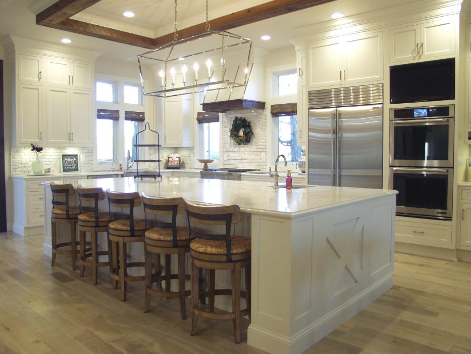 Featherstone Cabinetry & Design - Rothschild, WI